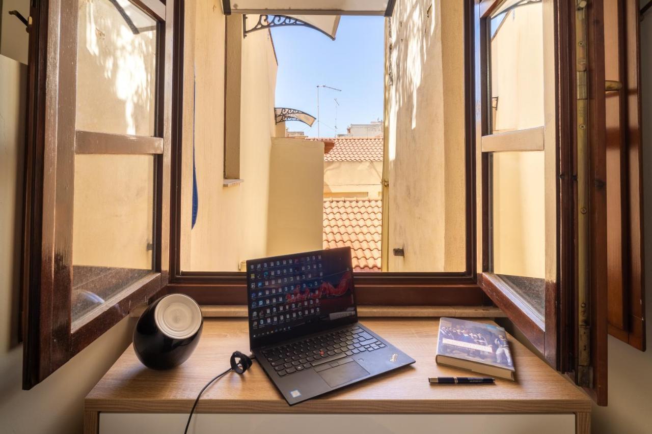 La Terrazza Sul Corso - Premium Apartment Cagliari Eksteriør billede